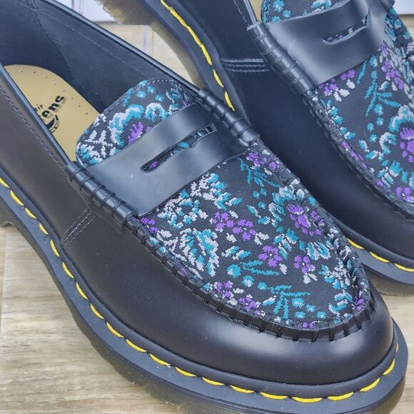 ☔️🩵NIB Dr. Martens Black & Rich Purple Floral Jacquard Penton Loafers Size 8 - Picture 5 of 15